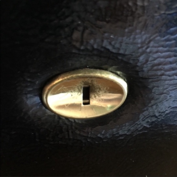 Vintage 1960's Patten Leather Envelope Bag - Picture 8 of 8